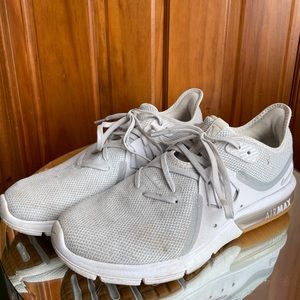 Nike Air Max Sequent 3 Mens Size 7.5 White Running Shoes